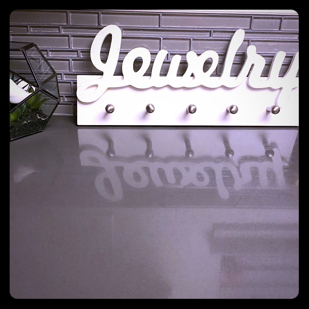 Decorative Bedroom Organizer/Hanger
